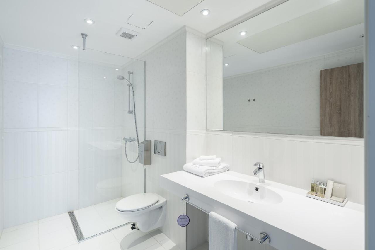 Impresamente Art Hotel Софія Екстер'єр фото