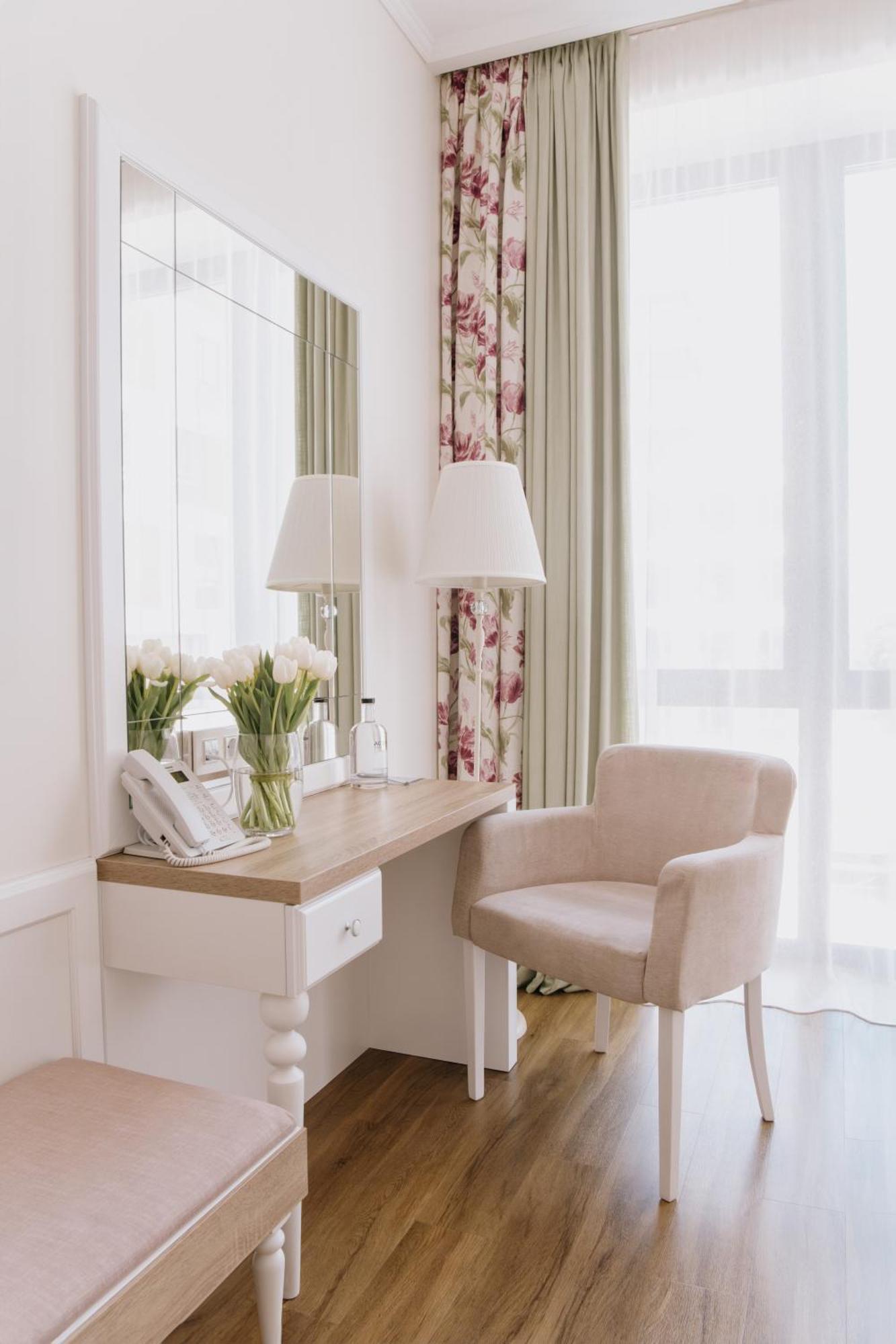 Impresamente Art Hotel Софія Екстер'єр фото