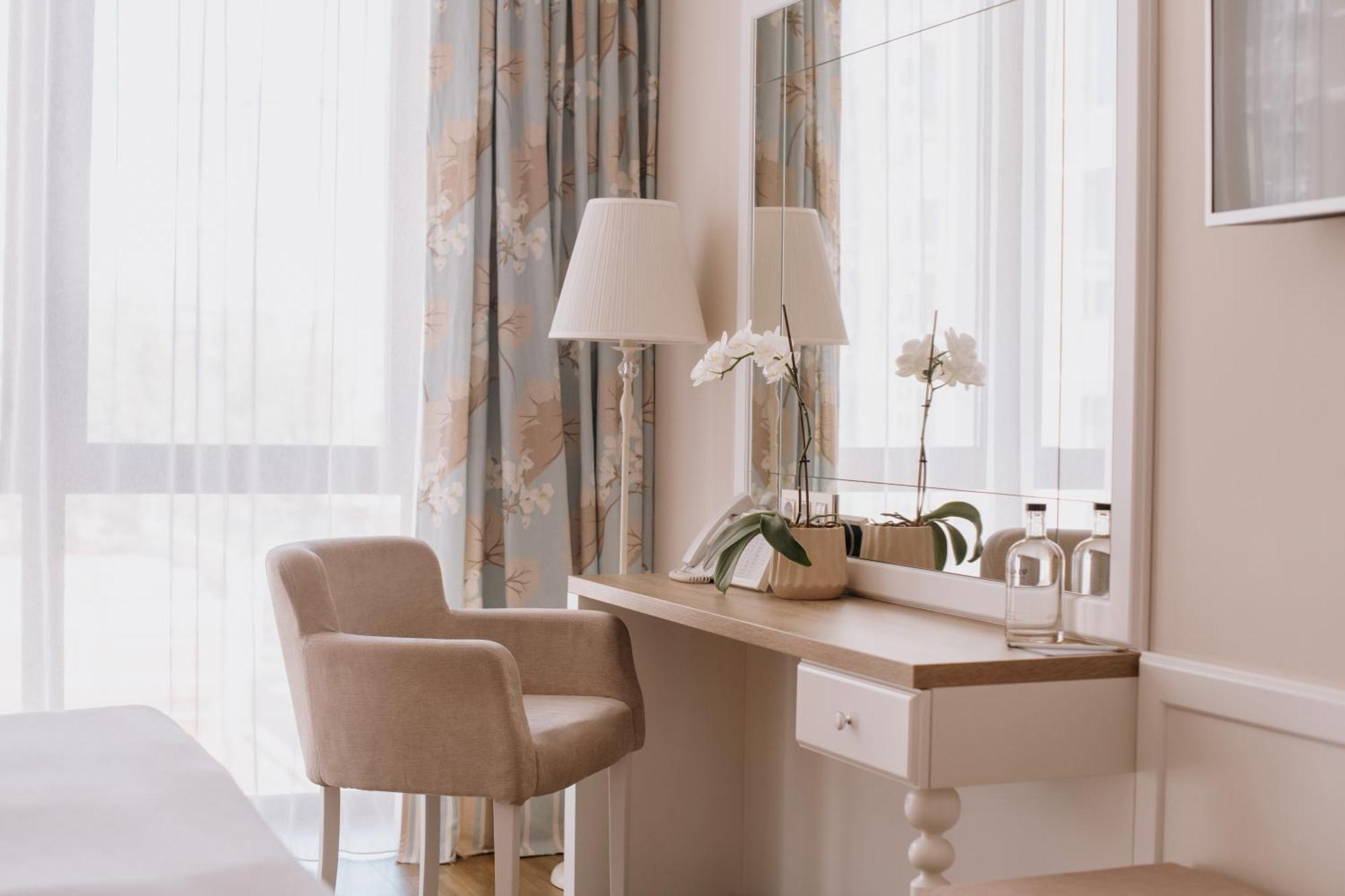 Impresamente Art Hotel Софія Екстер'єр фото