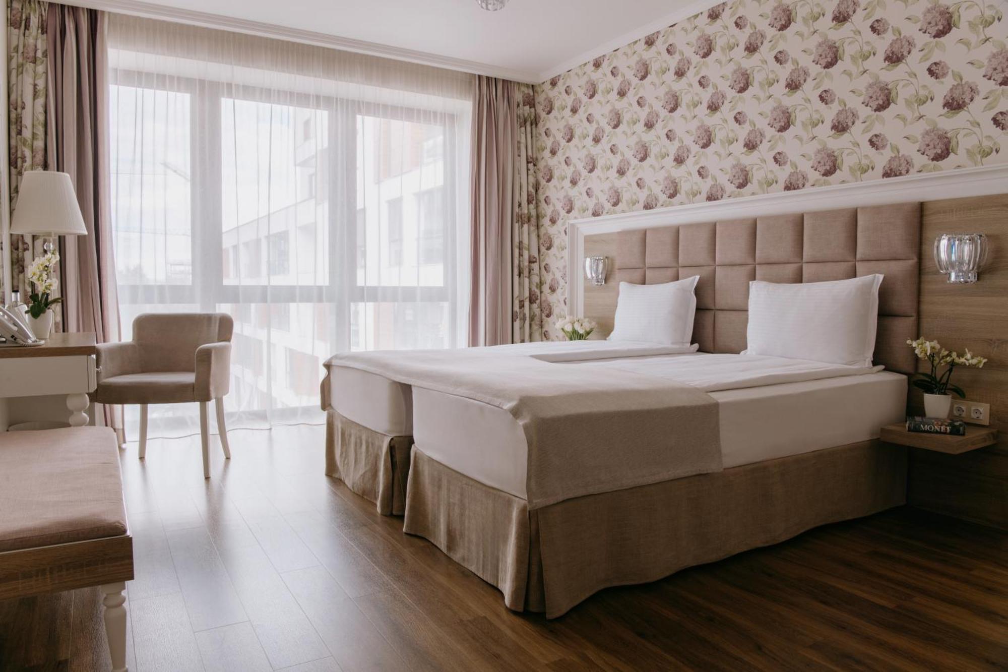 Impresamente Art Hotel Софія Екстер'єр фото