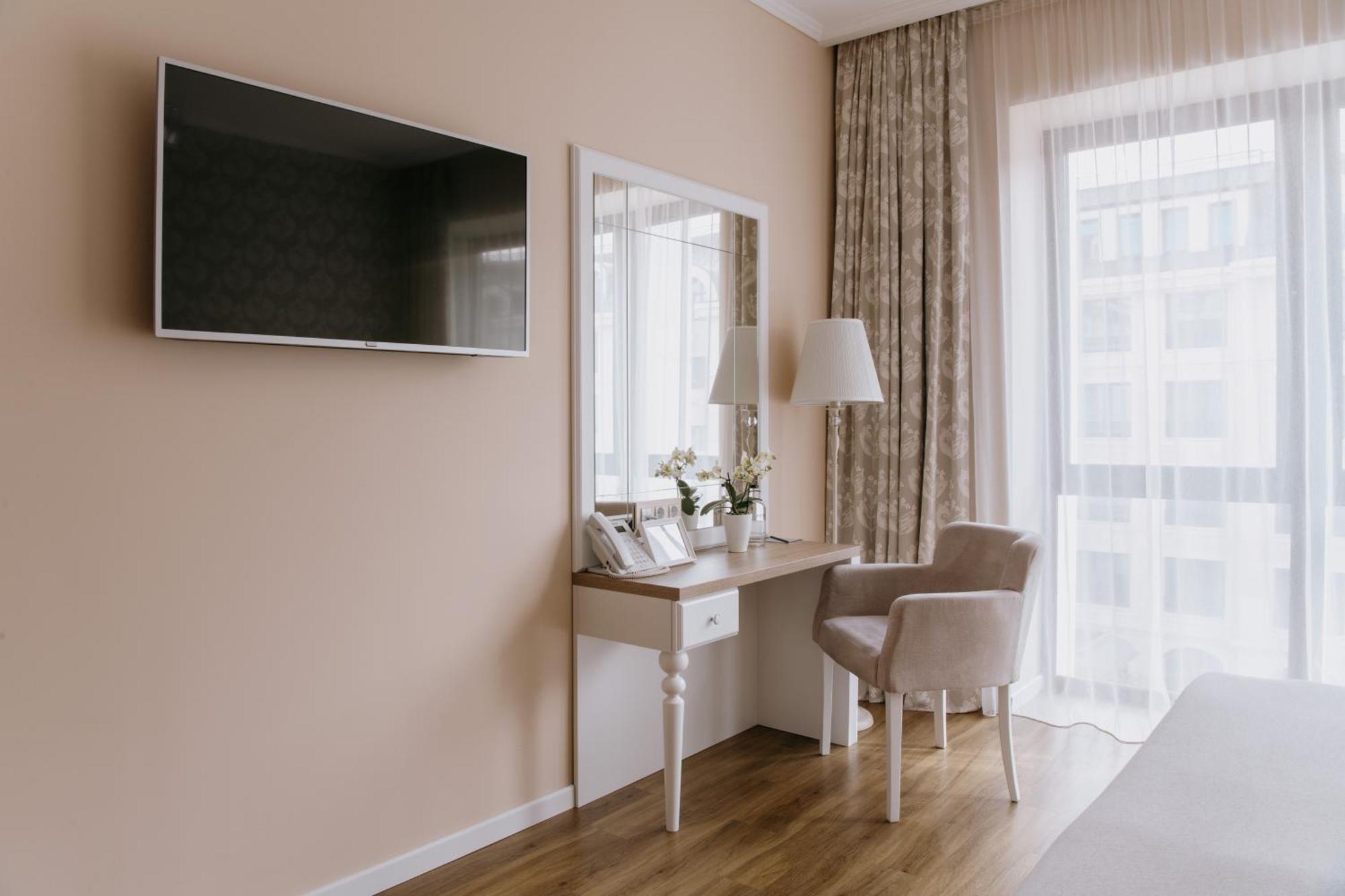 Impresamente Art Hotel Софія Екстер'єр фото