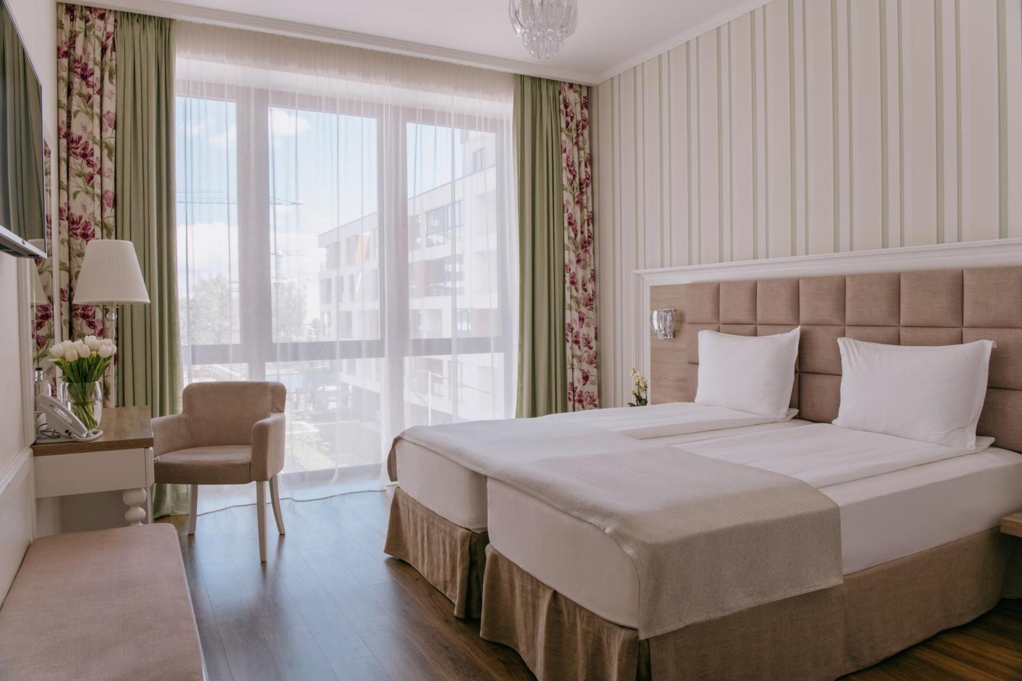 Impresamente Art Hotel Софія Екстер'єр фото